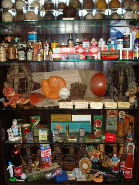 Cabinet Old